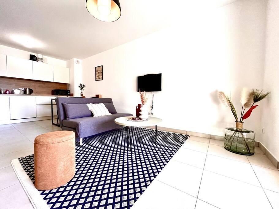 Appartement Neuf Avec Terrasse Saint-Florent  Buitenkant foto